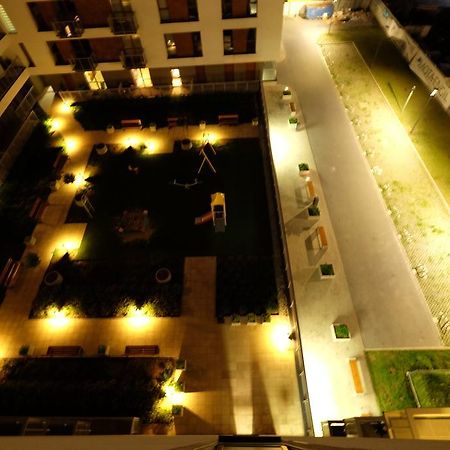 Lodz Fabryczna Apartament エクステリア 写真