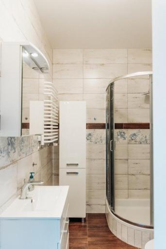 Lodz Fabryczna Apartament エクステリア 写真
